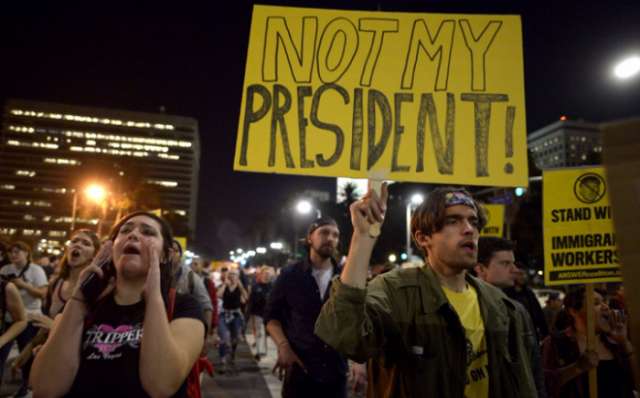 Californians campaign to leave the United States after Trump victory